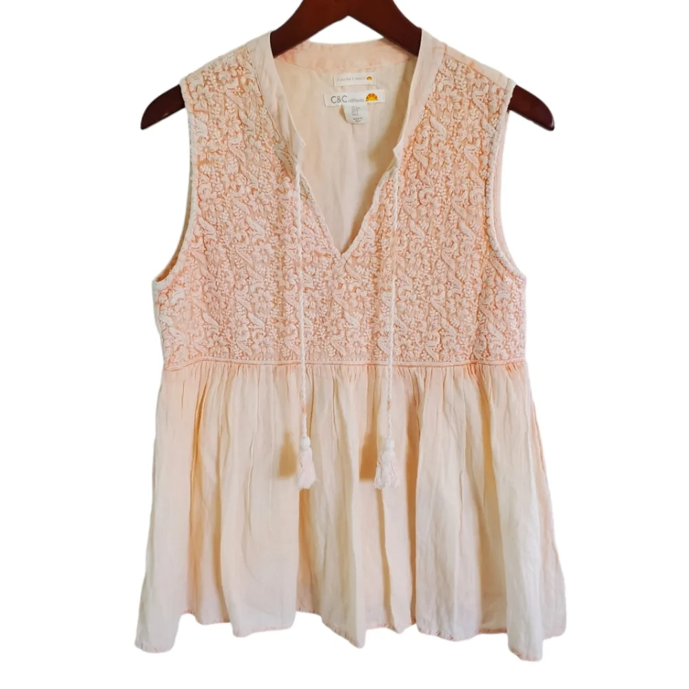 Peplum Blouse with Floral Detail in Size Small - Picture 1 of 6